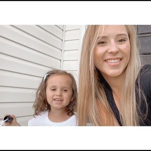 Meet your Posher, Mackenzie